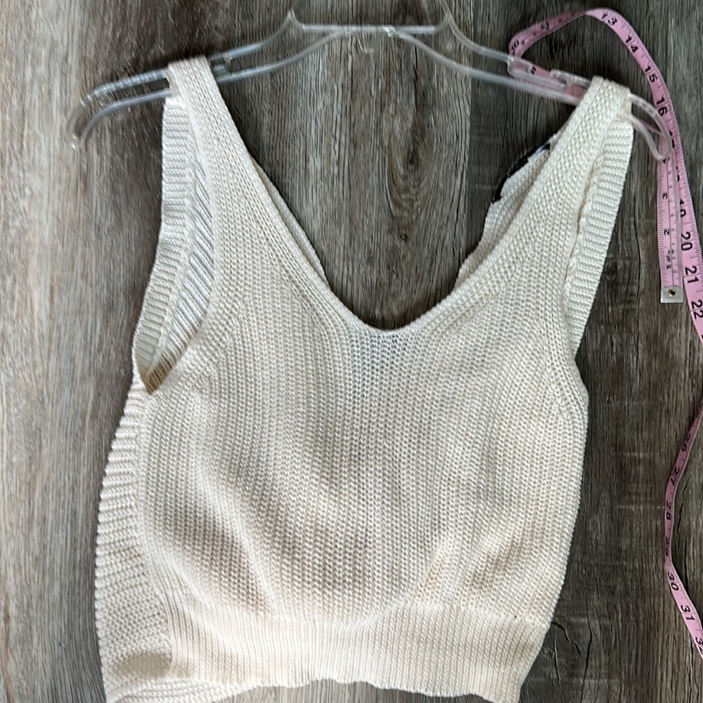 Lulus top size Medium crop sweater low twisty back baddie barbie girl ivory - Picture 5 of 9